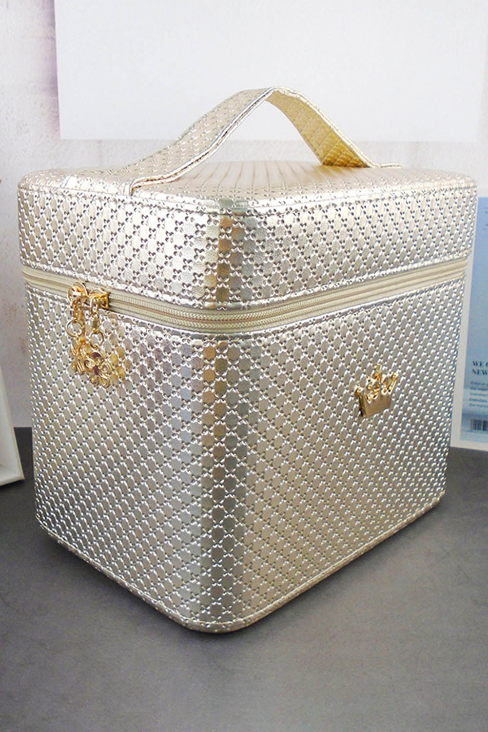 Gold Luxury Large Capacity Professional Cosmetic Bag